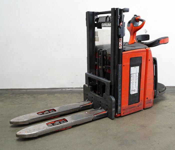 Linde L 14 AP i 1173 - Pinoamistrukki: kuva Linde L 14 AP i 1173 - Pinoamistrukki Linde L 14 AP i 1173 - Pinoamistrukki: kuva Linde L 14 AP i 1173 - Pinoamistrukki