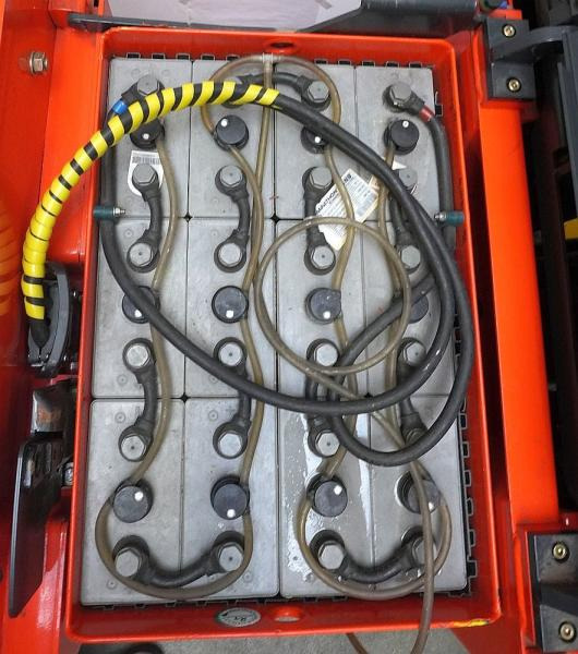 Linde P 50 C 1190 - Vetotrukki: kuva Linde P 50 C 1190 - Vetotrukki Linde P 50 C 1190 - Vetotrukki: kuva Linde P 50 C 1190 - Vetotrukki