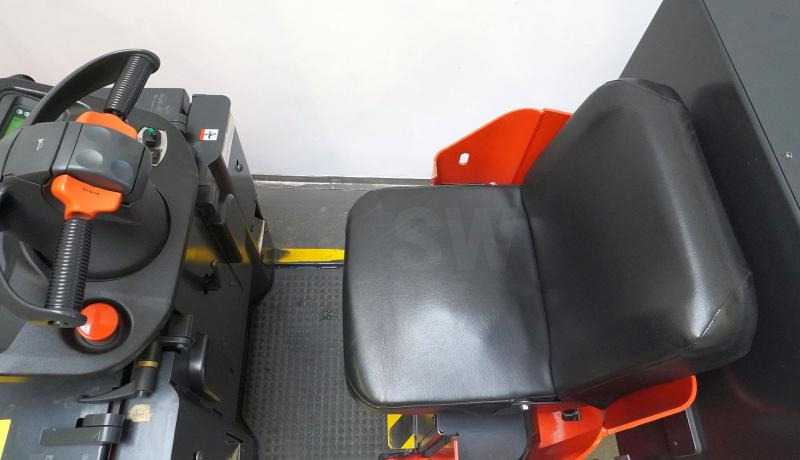 Linde P 50 C 1190 - Vetotrukki: kuva Linde P 50 C 1190 - Vetotrukki Linde P 50 C 1190 - Vetotrukki: kuva Linde P 50 C 1190 - Vetotrukki