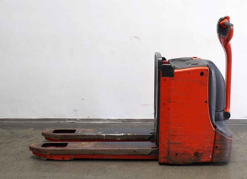 Linde T 16 L 1152 - Haarukkavaunu: kuva Linde T 16 L 1152 - Haarukkavaunu Linde T 16 L 1152 - Haarukkavaunu: kuva Linde T 16 L 1152 - Haarukkavaunu