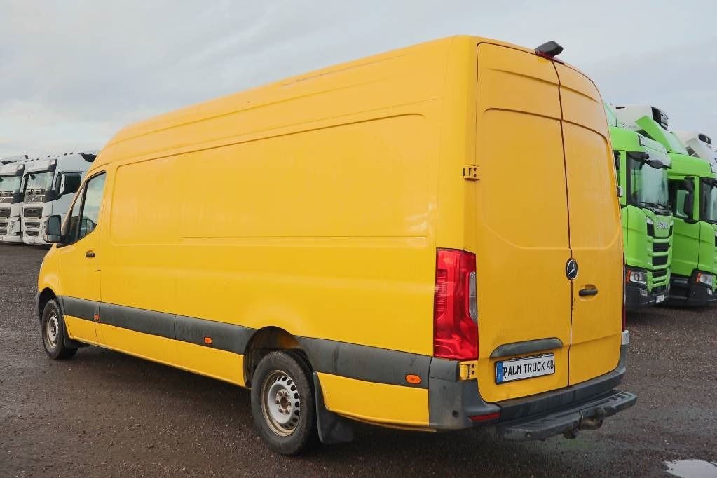 Mercedes-Benz SPRINTER Serie 3957 - Pakettiauto: kuva Mercedes-Benz SPRINTER Serie 3957 - Pakettiauto Mercedes-Benz SPRINTER Serie 3957 - Pakettiauto: kuva Mercedes-Benz SPRINTER Serie 3957 - Pakettiauto