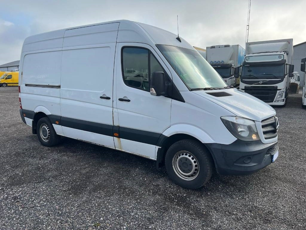 Mercedes-Benz Sprinter 316 CDI serie 6276 - Pakettiauto: kuva Mercedes-Benz Sprinter 316 CDI serie 6276 - Pakettiauto Mercedes-Benz Sprinter 316 CDI serie 6276 - Pakettiauto: kuva Mercedes-Benz Sprinter 316 CDI serie 6276 - Pakettiauto