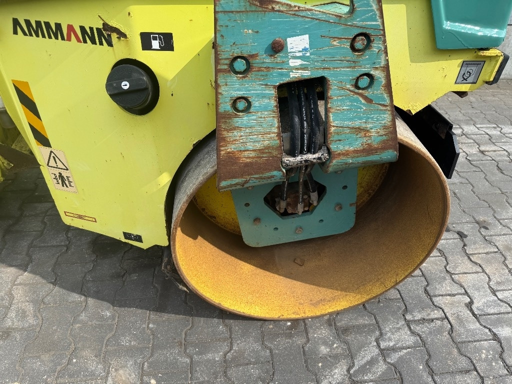 Ammann ARX 36 - Tiejyrä: kuva Ammann ARX 36 - Tiejyrä Ammann ARX 36 - Tiejyrä: kuva Ammann ARX 36 - Tiejyrä