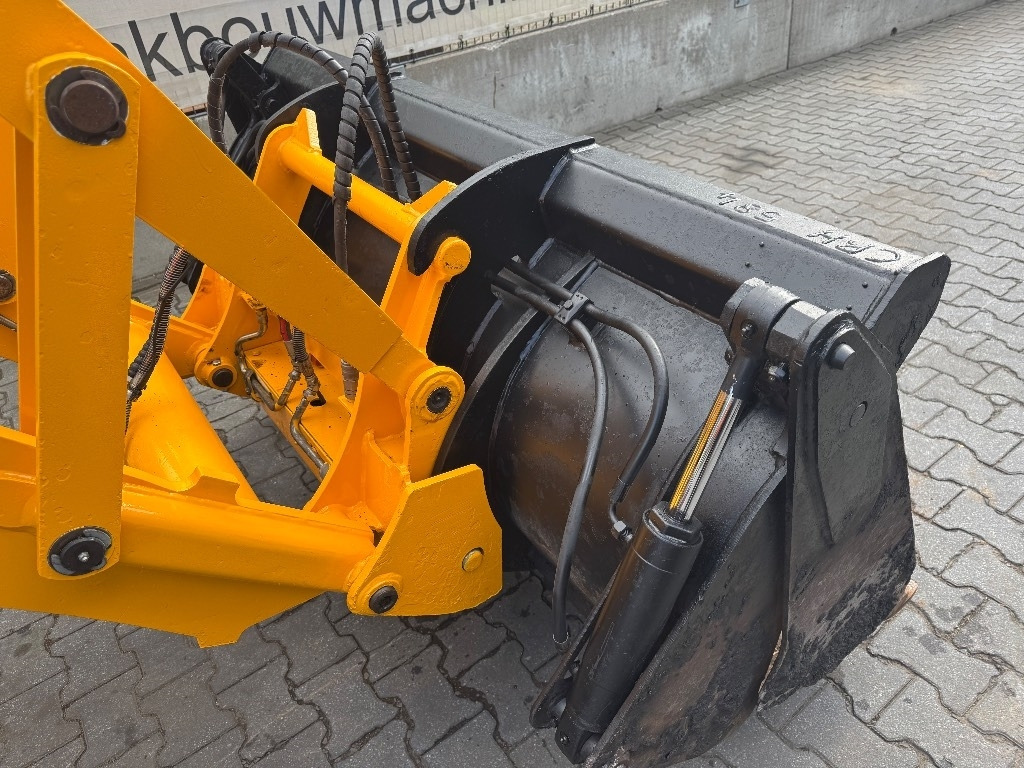 JCB 2 CX - Kaivuri-trukki: kuva JCB 2 CX - Kaivuri-trukki JCB 2 CX - Kaivuri-trukki: kuva JCB 2 CX - Kaivuri-trukki