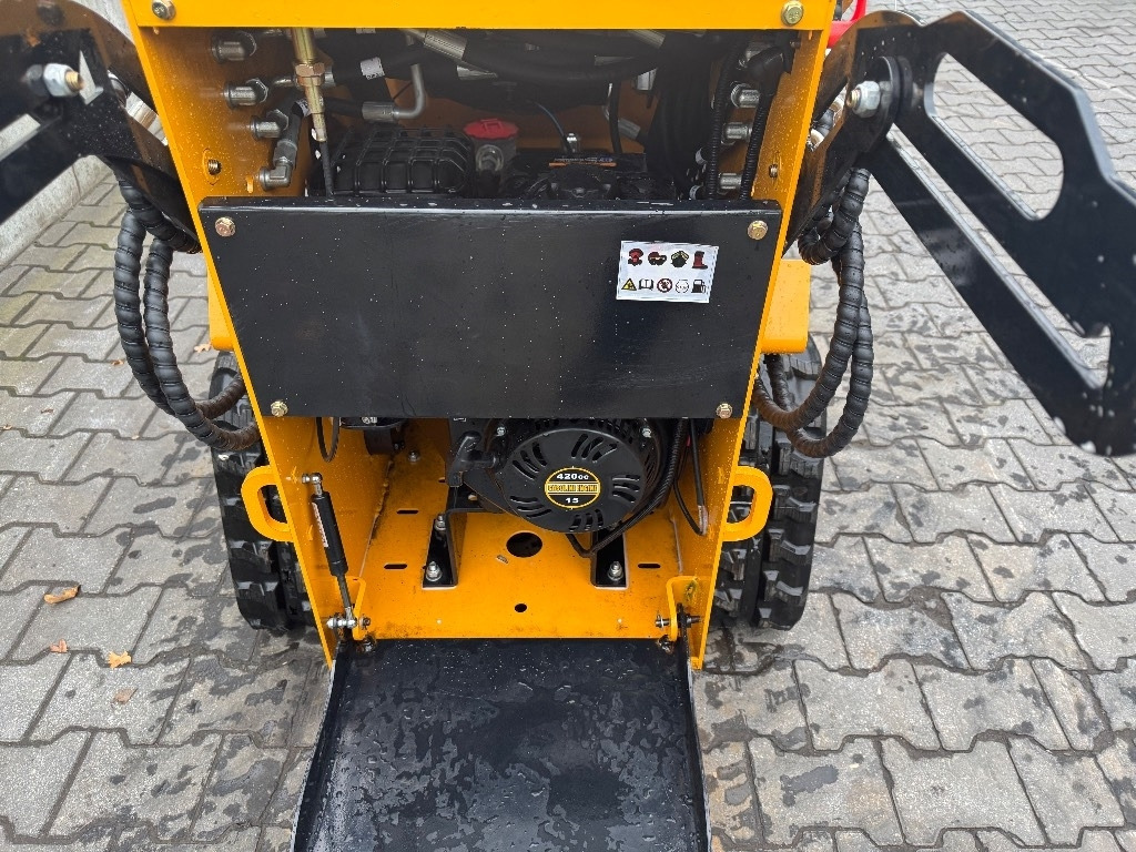 LT T360 - Telakuormaaja: kuva LT T360 - Telakuormaaja LT T360 - Telakuormaaja: kuva LT T360 - Telakuormaaja