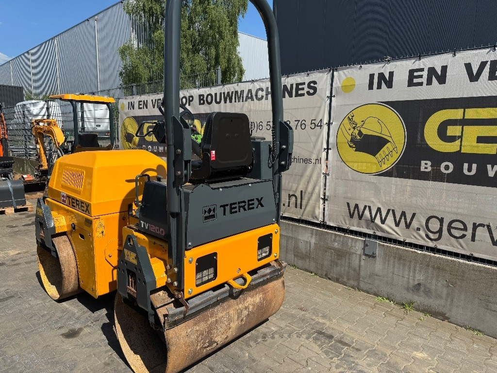 Terex TV 1200 - Tiejyrä: kuva Terex TV 1200 - Tiejyrä Terex TV 1200 - Tiejyrä: kuva Terex TV 1200 - Tiejyrä