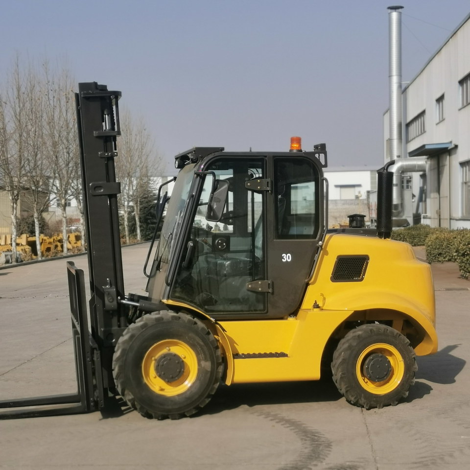 QINGDAO PROMISING 3T 4WD Rough Terrain Forklift CPCD30 - Maastotrukki: kuva QINGDAO PROMISING 3T 4WD Rough Terrain Forklift CPCD30 - Maastotrukki QINGDAO PROMISING 3T 4WD Rough Terrain Forklift CPCD30 - Maastotrukki: kuva QINGDAO PROMISING 3T 4WD Rough Terrain Forklift CPCD30 - Maastotrukki