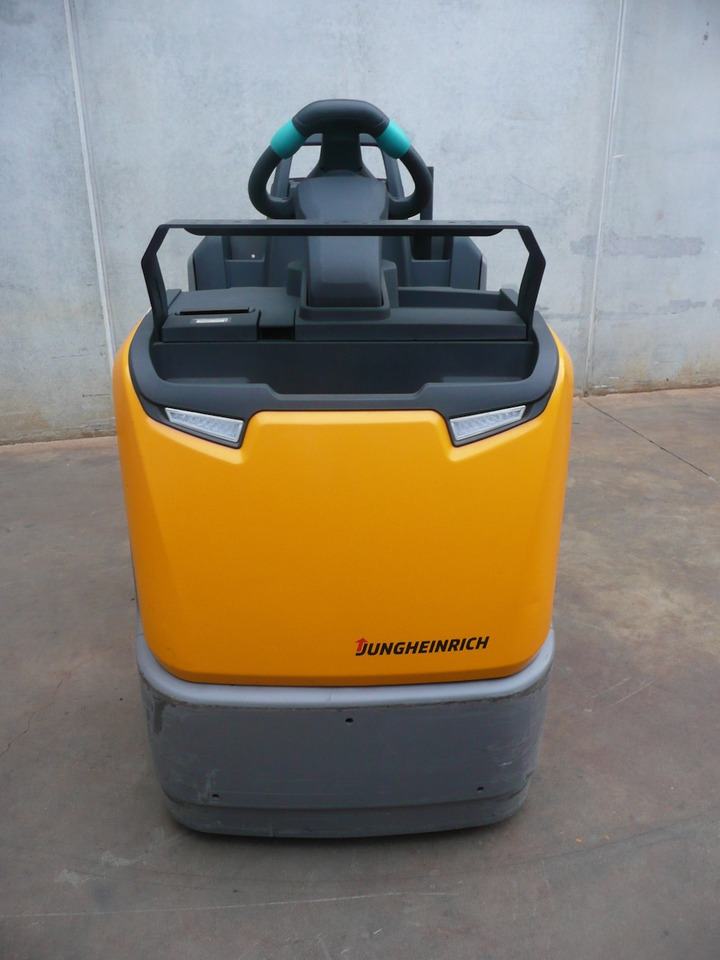 Jungheinrich ECE 220 1250x540mm - Kerailytrukki: kuva Jungheinrich ECE 220 1250x540mm - Kerailytrukki Jungheinrich ECE 220 1250x540mm - Kerailytrukki: kuva Jungheinrich ECE 220 1250x540mm - Kerailytrukki