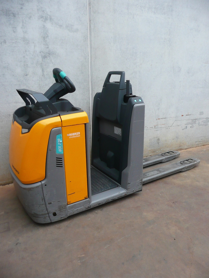 Jungheinrich ECE 220 1250x540mm - Kerailytrukki: kuva Jungheinrich ECE 220 1250x540mm - Kerailytrukki Jungheinrich ECE 220 1250x540mm - Kerailytrukki: kuva Jungheinrich ECE 220 1250x540mm - Kerailytrukki