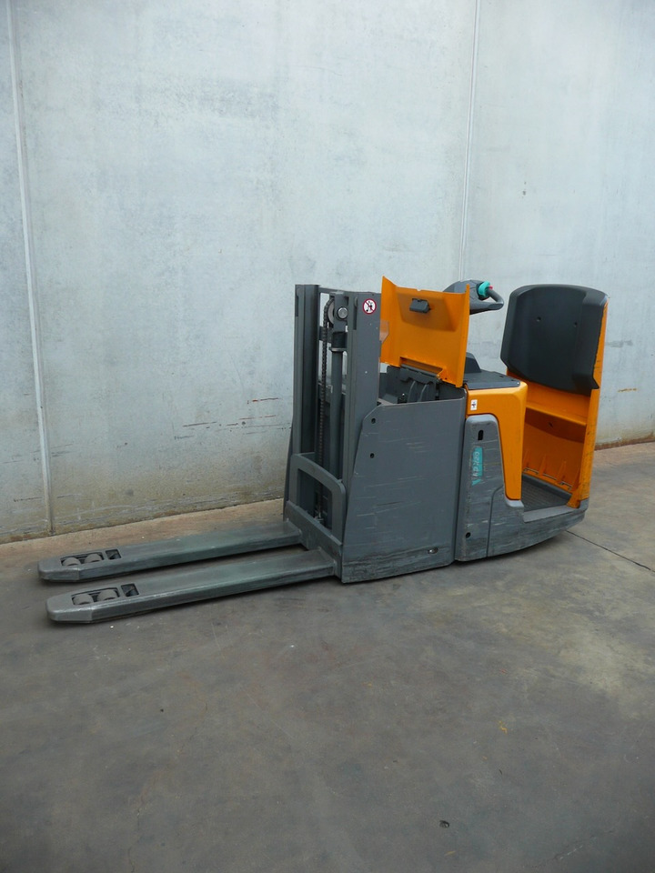 Jungheinrich ERD 220 166 ZT - Pinoamistrukki: kuva Jungheinrich ERD 220 166 ZT - Pinoamistrukki Jungheinrich ERD 220 166 ZT - Pinoamistrukki: kuva Jungheinrich ERD 220 166 ZT - Pinoamistrukki