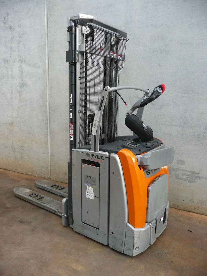 Still EXV-SF14i - Pinoamistrukki: kuva Still EXV-SF14i - Pinoamistrukki Still EXV-SF14i - Pinoamistrukki: kuva Still EXV-SF14i - Pinoamistrukki