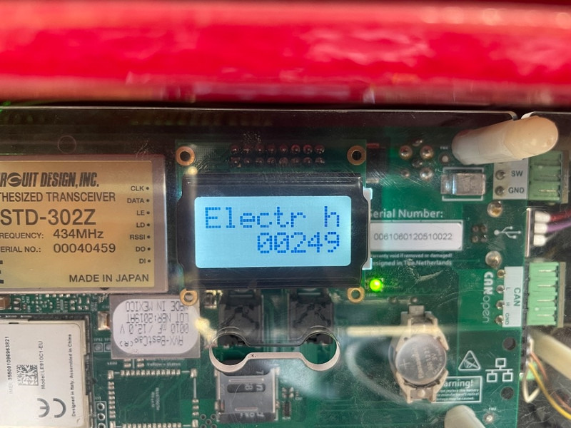 Hoeflon C 4 E - Mininosturi: kuva Hoeflon C 4 E - Mininosturi Hoeflon C 4 E - Mininosturi: kuva Hoeflon C 4 E - Mininosturi