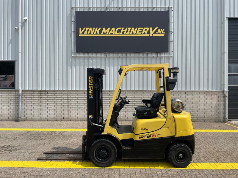 Hyster H 2.5 XT - Kaasutrukki: kuva Hyster H 2.5 XT - Kaasutrukki Hyster H 2.5 XT - Kaasutrukki: kuva Hyster H 2.5 XT - Kaasutrukki