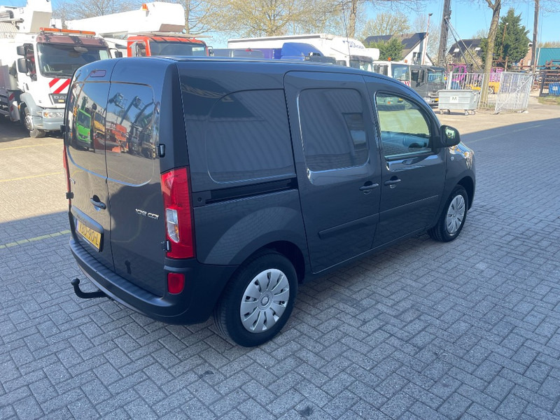 Mercedes-Benz Citan 108 CDI - Pieni pakettiauto: kuva Mercedes-Benz Citan 108 CDI - Pieni pakettiauto Mercedes-Benz Citan 108 CDI - Pieni pakettiauto: kuva Mercedes-Benz Citan 108 CDI - Pieni pakettiauto