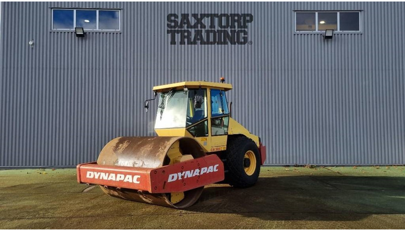 Dynapac CA302D, Vält - Jyrä: kuva Dynapac CA302D, Vält - Jyrä Dynapac CA302D, Vält - Jyrä: kuva Dynapac CA302D, Vält - Jyrä