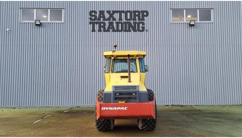 Dynapac CA302D, Vält - Jyrä: kuva Dynapac CA302D, Vält - Jyrä Dynapac CA302D, Vält - Jyrä: kuva Dynapac CA302D, Vält - Jyrä