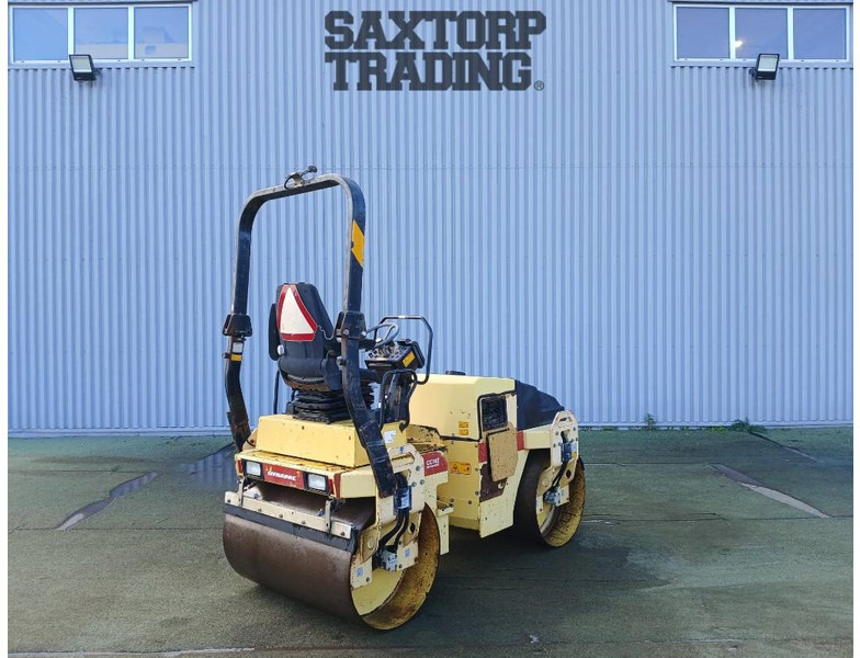 Dynapac CC142, Vält - Jyrä: kuva Dynapac CC142, Vält - Jyrä Dynapac CC142, Vält - Jyrä: kuva Dynapac CC142, Vält - Jyrä