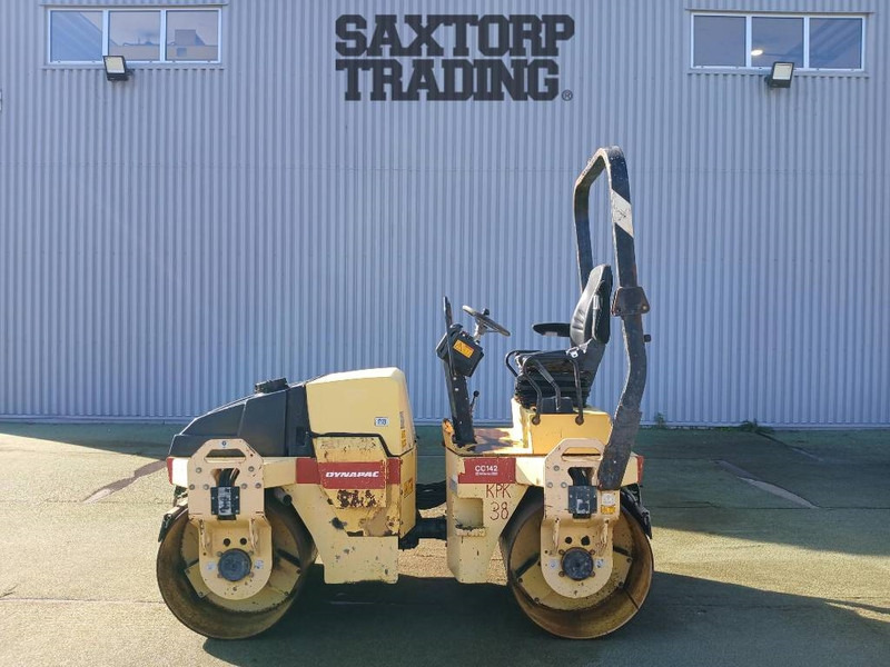 Dynapac CC142, Vält - Jyrä: kuva Dynapac CC142, Vält - Jyrä Dynapac CC142, Vält - Jyrä: kuva Dynapac CC142, Vält - Jyrä