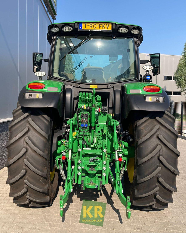 Uusi Traktori 6R 155 John Deere: kuva Uusi Traktori 6R 155 John Deere