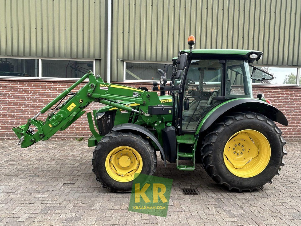 John Deere 5090R - Traktori: kuva John Deere 5090R - Traktori John Deere 5090R - Traktori: kuva John Deere 5090R - Traktori