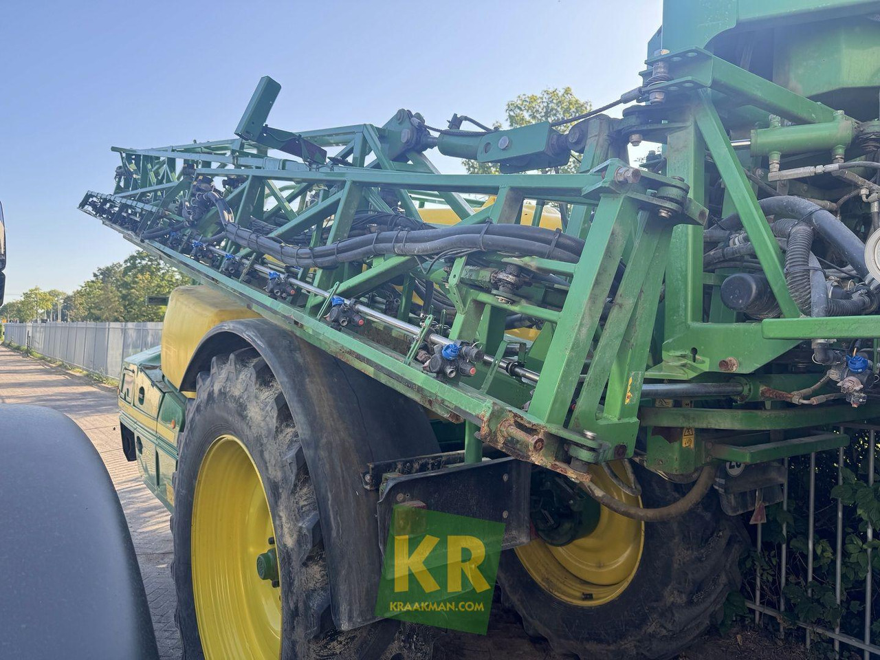 John Deere R962I - Kasvinsuojeluruisku: kuva John Deere R962I - Kasvinsuojeluruisku John Deere R962I - Kasvinsuojeluruisku: kuva John Deere R962I - Kasvinsuojeluruisku