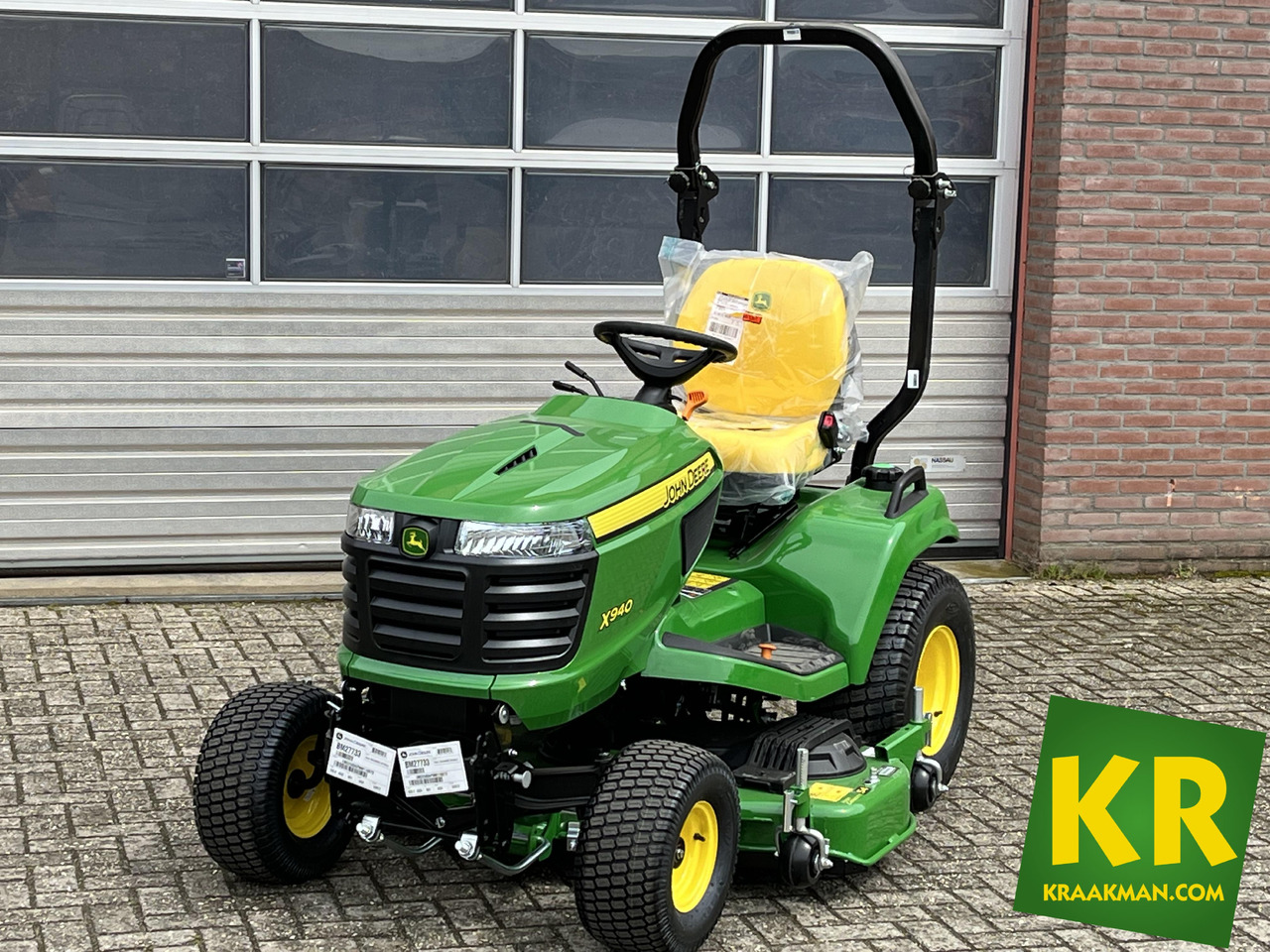John Deere X940 - Ruohonleikkuri: kuva John Deere X940 - Ruohonleikkuri John Deere X940 - Ruohonleikkuri: kuva John Deere X940 - Ruohonleikkuri
