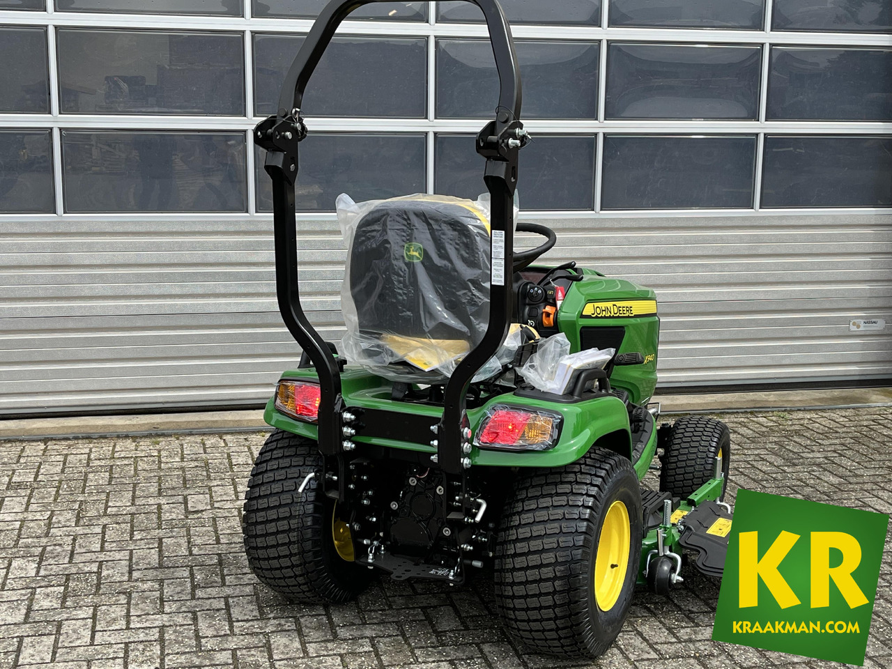 John Deere X940 - Ruohonleikkuri: kuva John Deere X940 - Ruohonleikkuri John Deere X940 - Ruohonleikkuri: kuva John Deere X940 - Ruohonleikkuri