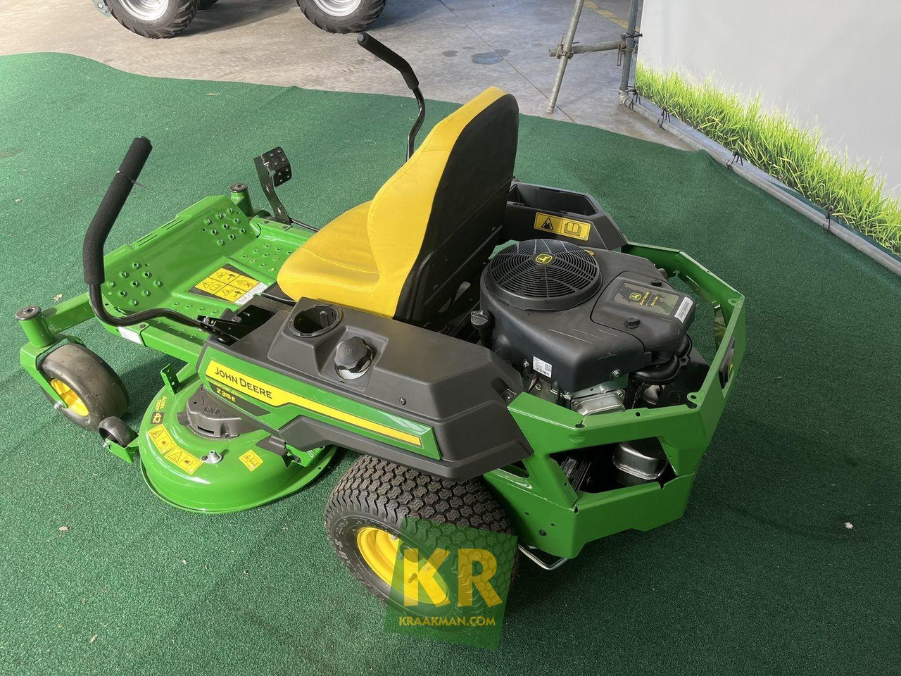 John Deere Z315E Zeroturn maaier - Ruohonleikkuri: kuva John Deere Z315E Zeroturn maaier - Ruohonleikkuri John Deere Z315E Zeroturn maaier - Ruohonleikkuri: kuva John Deere Z315E Zeroturn maaier - Ruohonleikkuri