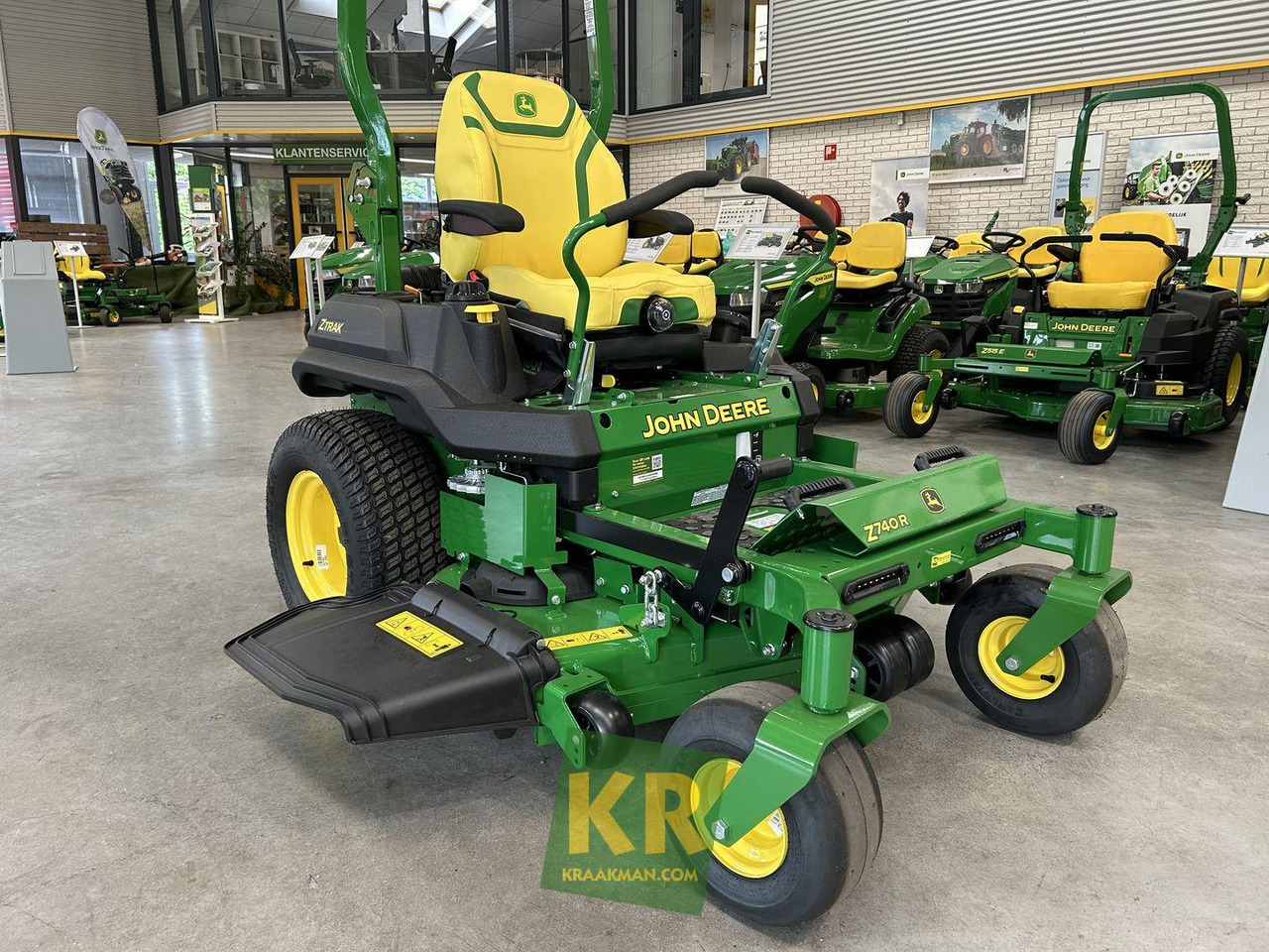 John Deere Z740R - Ruohonleikkuri: kuva John Deere Z740R - Ruohonleikkuri John Deere Z740R - Ruohonleikkuri: kuva John Deere Z740R - Ruohonleikkuri