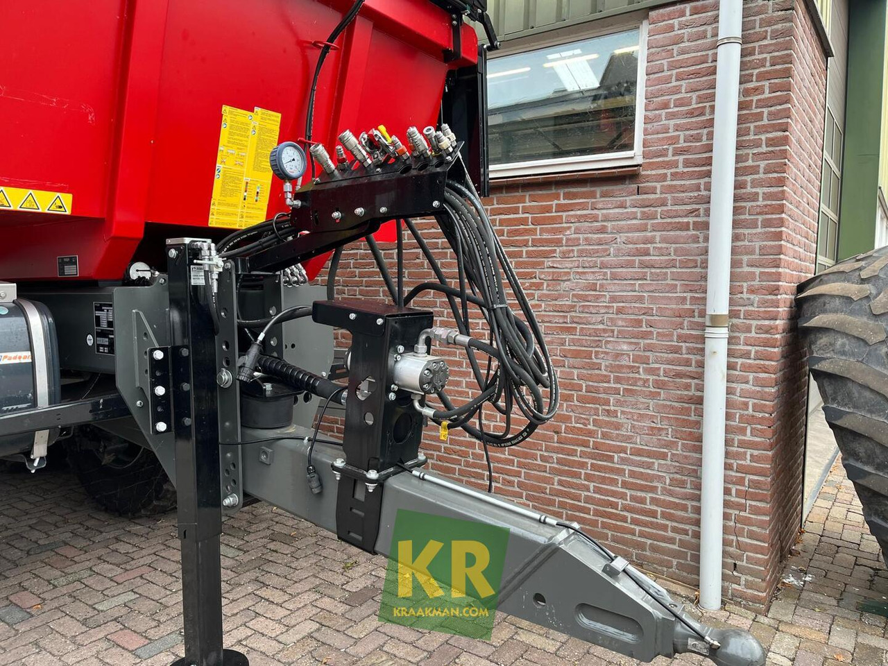 Krampe HD700 - Maatalous kippiperävaunu: kuva Krampe HD700 - Maatalous kippiperävaunu Krampe HD700 - Maatalous kippiperävaunu: kuva Krampe HD700 - Maatalous kippiperävaunu