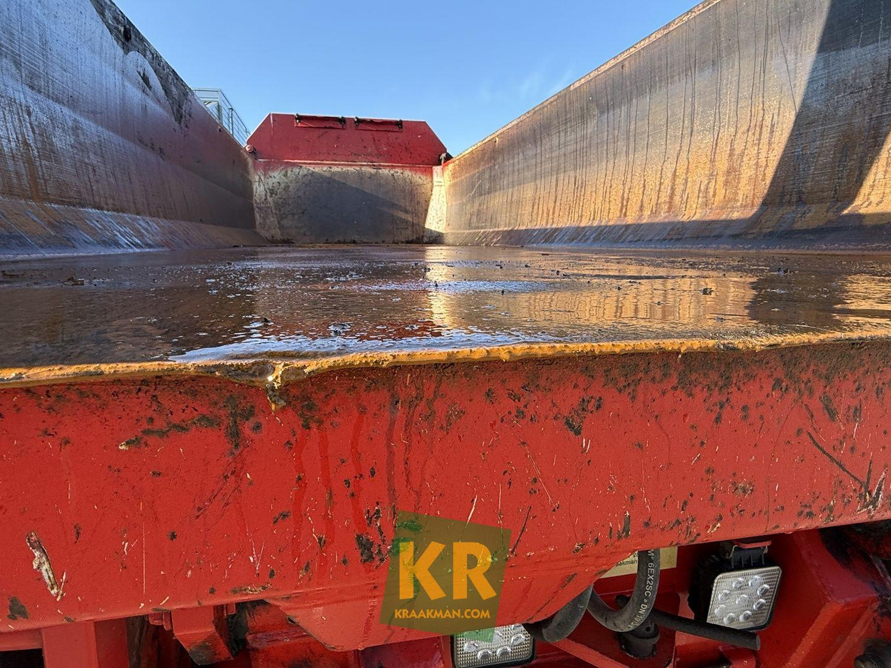 Maxxim 300 Beco - Maatalous kippiperävaunu: kuva Maxxim 300 Beco - Maatalous kippiperävaunu Maxxim 300 Beco - Maatalous kippiperävaunu: kuva Maxxim 300 Beco - Maatalous kippiperävaunu