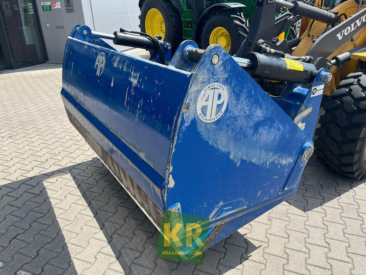 NP 2000 AP Machinebouw - Säilörehu - laitteet: kuva NP 2000 AP Machinebouw - Säilörehu - laitteet NP 2000 AP Machinebouw - Säilörehu - laitteet: kuva NP 2000 AP Machinebouw - Säilörehu - laitteet