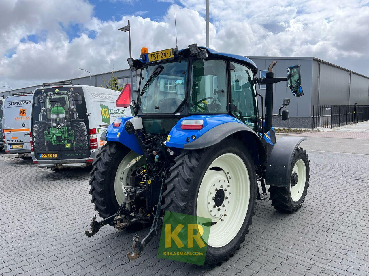 New Holland T5.105 - Traktori: kuva New Holland T5.105 - Traktori New Holland T5.105 - Traktori: kuva New Holland T5.105 - Traktori