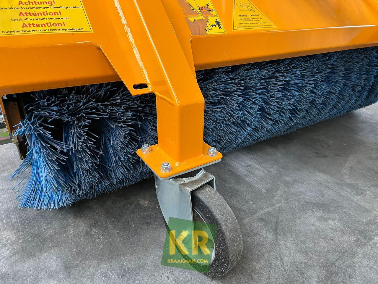 Veegmachine Giant - Harjakone: kuva Veegmachine Giant - Harjakone Veegmachine Giant - Harjakone: kuva Veegmachine Giant - Harjakone