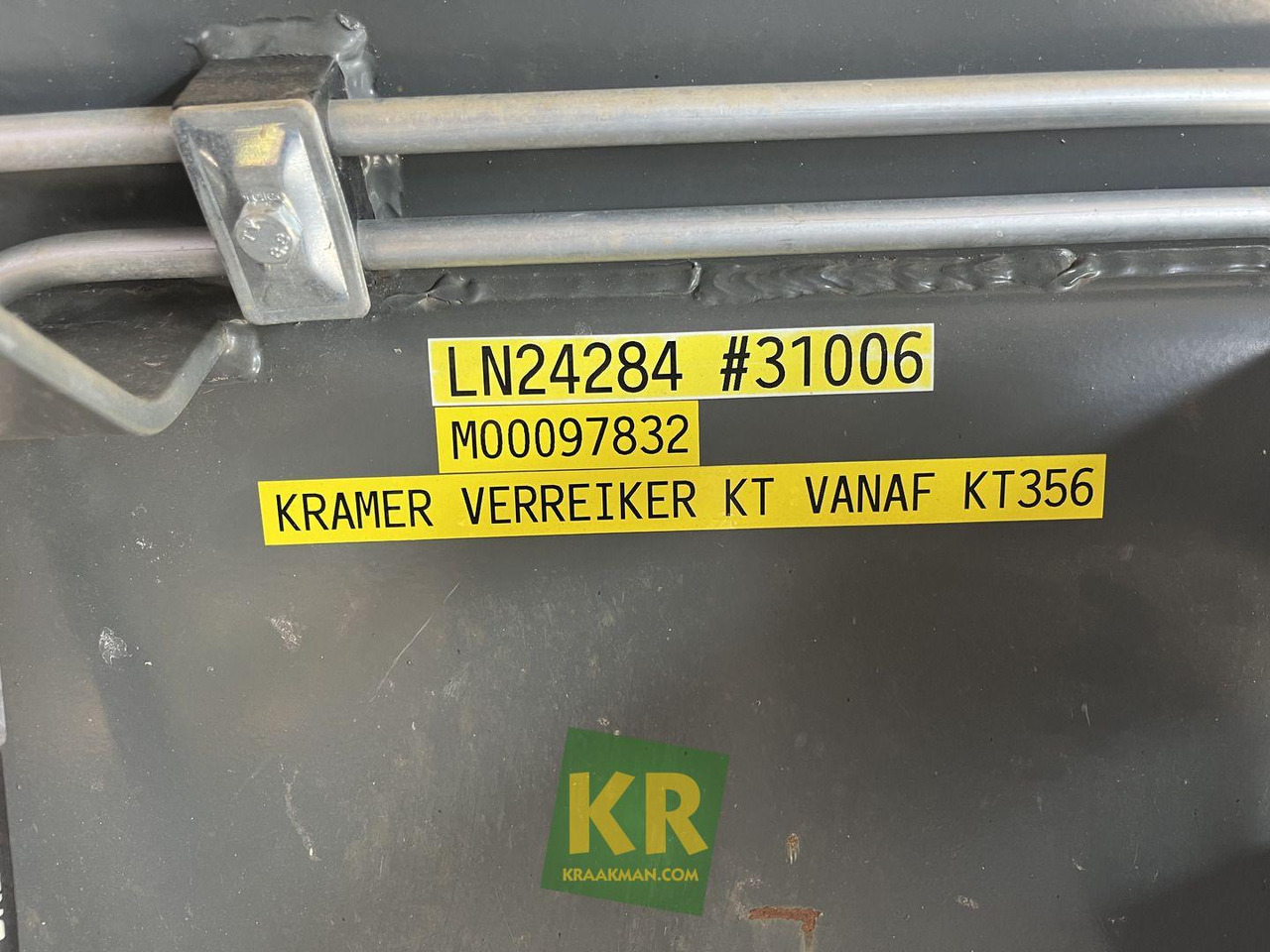 Voorzetstukken Kramer - Kuormaajan kauha: kuva Voorzetstukken Kramer - Kuormaajan kauha Voorzetstukken Kramer - Kuormaajan kauha: kuva Voorzetstukken Kramer - Kuormaajan kauha