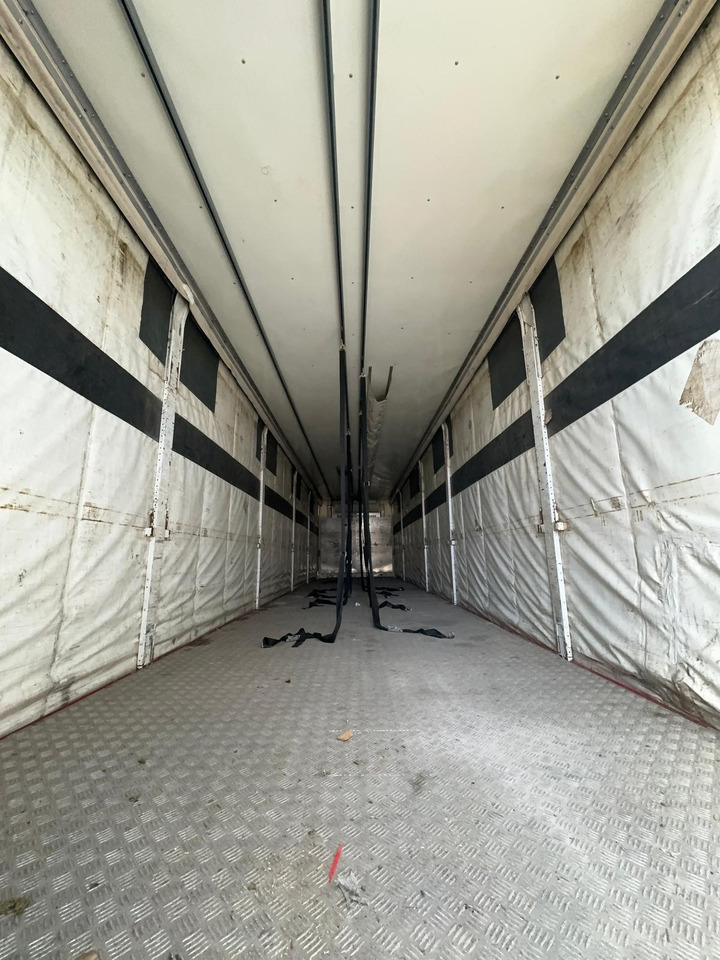 2008 SDC 13.6m Fridge Trailer - Refrigeraattori puoliperävaunu: kuva 2008 SDC 13.6m Fridge Trailer - Refrigeraattori puoliperävaunu 2008 SDC 13.6m Fridge Trailer - Refrigeraattori puoliperävaunu: kuva 2008 SDC 13.6m Fridge Trailer - Refrigeraattori puoliperävaunu