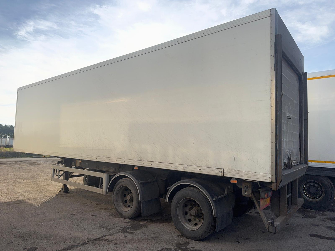2010 G&A 13.6m Fridge Trailer – FR010 - Refrigeraattori puoliperävaunu: kuva  2010 G&A 13.6m Fridge Trailer – FR010 - Refrigeraattori puoliperävaunu 2010 G&A 13.6m Fridge Trailer – FR010 - Refrigeraattori puoliperävaunu: kuva  2010 G&A 13.6m Fridge Trailer – FR010 - Refrigeraattori puoliperävaunu