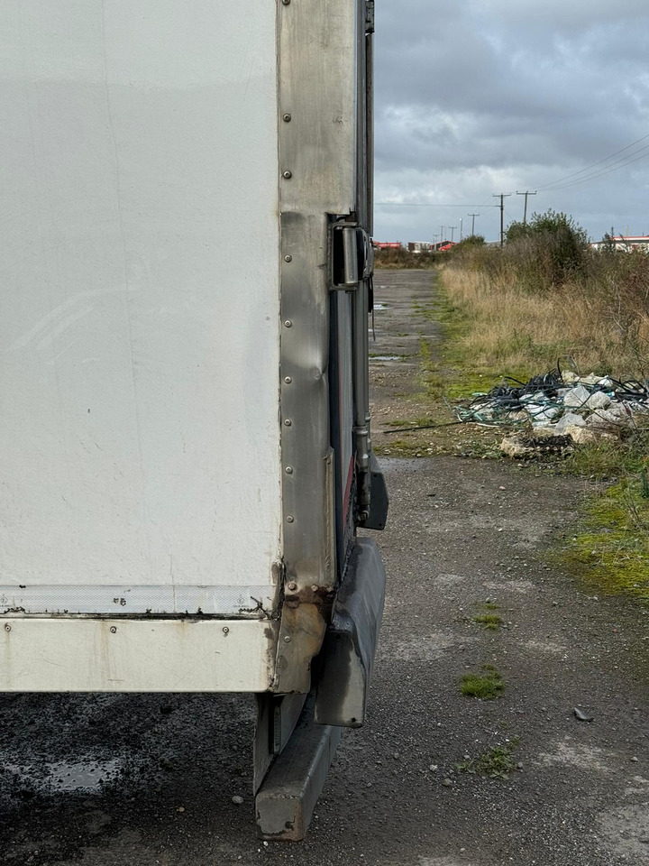 2012 Gray & Adams 13.6m Fridge Trailer - Refrigeraattori puoliperävaunu: kuva 2012 Gray & Adams 13.6m Fridge Trailer - Refrigeraattori puoliperävaunu 2012 Gray & Adams 13.6m Fridge Trailer - Refrigeraattori puoliperävaunu: kuva 2012 Gray & Adams 13.6m Fridge Trailer - Refrigeraattori puoliperävaunu