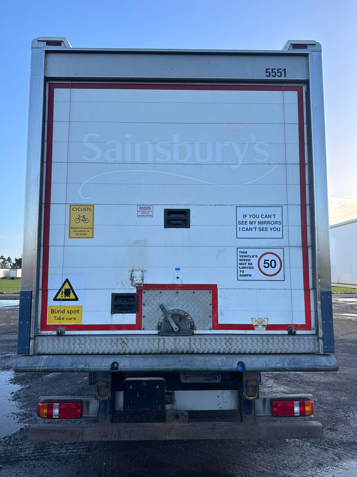 2014 Montracon 13.6m Fridge Trailer – 5551 - Refrigeraattori puoliperävaunu: kuva 2014 Montracon 13.6m Fridge Trailer – 5551 - Refrigeraattori puoliperävaunu 2014 Montracon 13.6m Fridge Trailer – 5551 - Refrigeraattori puoliperävaunu: kuva 2014 Montracon 13.6m Fridge Trailer – 5551 - Refrigeraattori puoliperävaunu