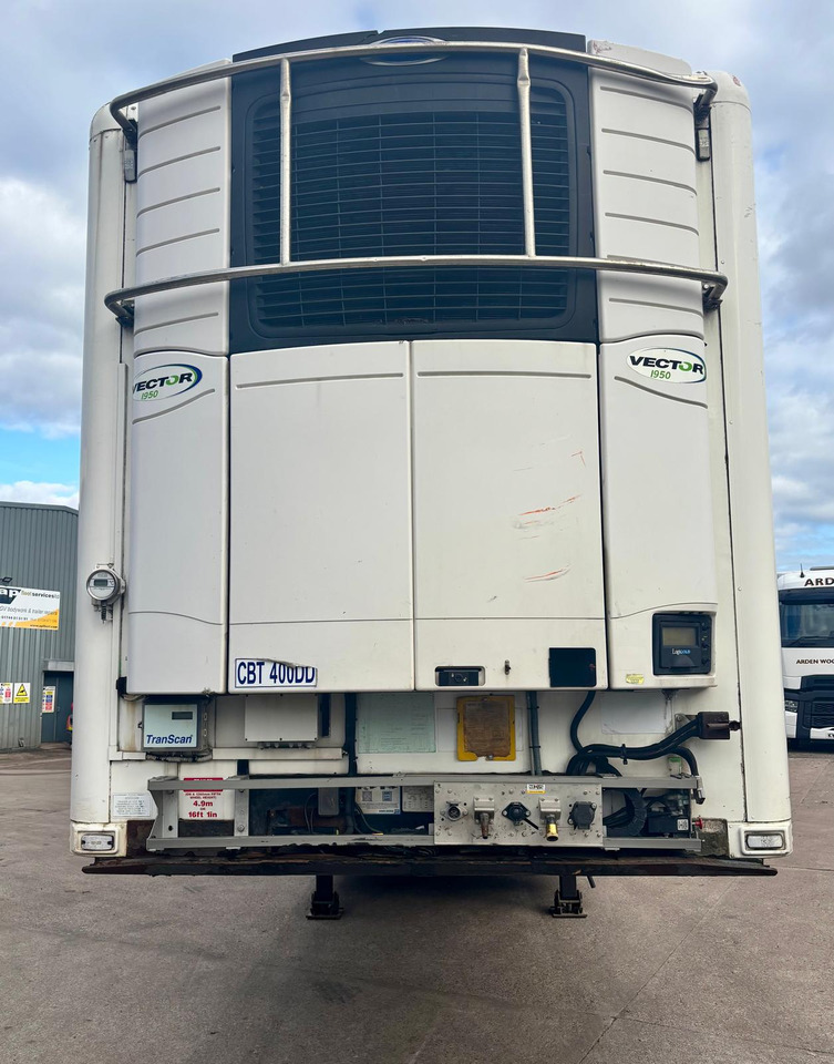 Gray and Adams 2013 Vector 1950MT – CBT400DD - Refrigeraattori puoliperävaunu: kuva Gray and Adams 2013 Vector 1950MT – CBT400DD - Refrigeraattori puoliperävaunu Gray and Adams 2013 Vector 1950MT – CBT400DD - Refrigeraattori puoliperävaunu: kuva Gray and Adams 2013 Vector 1950MT – CBT400DD - Refrigeraattori puoliperävaunu