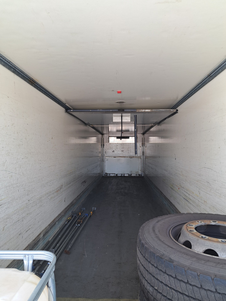 Heiwo Trailer - Refrigeraattori puoliperävaunu: kuva Heiwo Trailer - Refrigeraattori puoliperävaunu Heiwo Trailer - Refrigeraattori puoliperävaunu: kuva Heiwo Trailer - Refrigeraattori puoliperävaunu