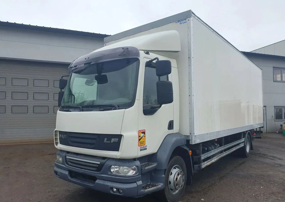 DAF LF 55 220 - Refrigeraattori kuorma-auto: kuva  DAF LF 55 220 - Refrigeraattori kuorma-auto DAF LF 55 220 - Refrigeraattori kuorma-auto: kuva  DAF LF 55 220 - Refrigeraattori kuorma-auto