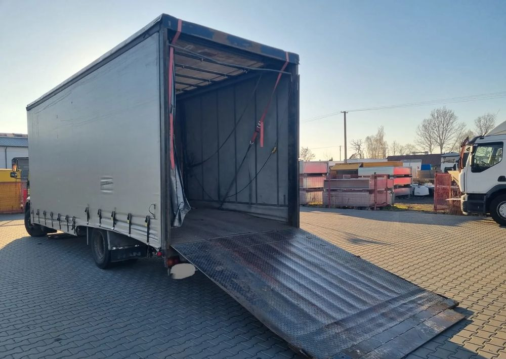 MAN LE 15 220 - Hinausauto: kuva MAN LE 15 220 - Hinausauto MAN LE 15 220 - Hinausauto: kuva MAN LE 15 220 - Hinausauto