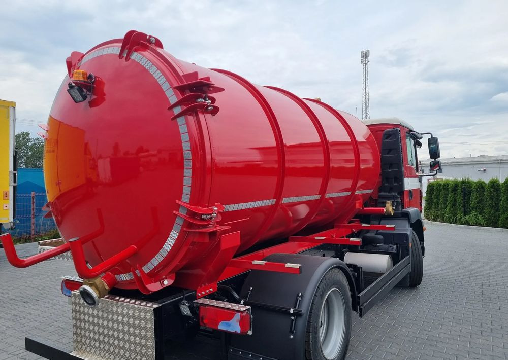 MAN TGM 18 340 - Roska-auto: kuva MAN TGM 18 340 - Roska-auto MAN TGM 18 340 - Roska-auto: kuva MAN TGM 18 340 - Roska-auto