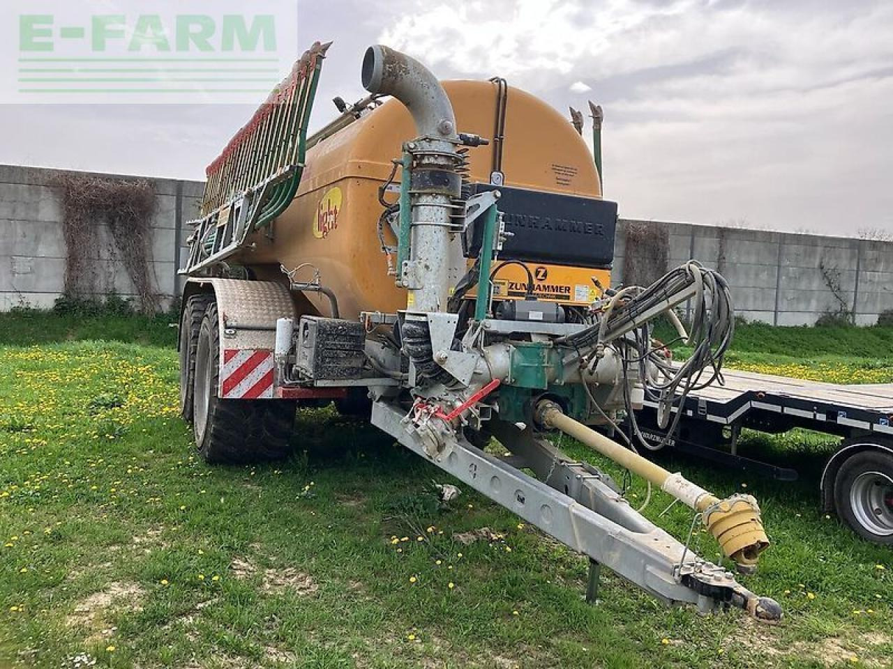 18500 - Lannoituskone: kuva 18500 - Lannoituskone 18500 - Lannoituskone: kuva 18500 - Lannoituskone