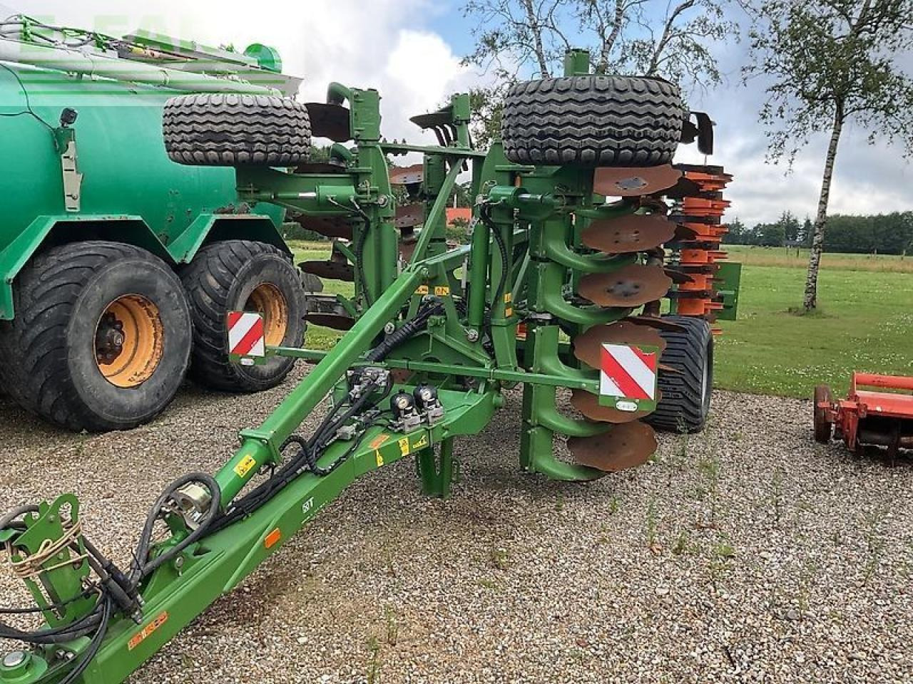 Amazone certos 4001-2 - Lautasäes: kuva Amazone certos 4001-2 - Lautasäes Amazone certos 4001-2 - Lautasäes: kuva Amazone certos 4001-2 - Lautasäes