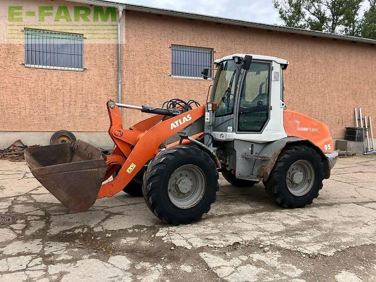 Atlas ar 95 - Minikuormaaja: kuva Atlas ar 95 - Minikuormaaja Atlas ar 95 - Minikuormaaja: kuva Atlas ar 95 - Minikuormaaja