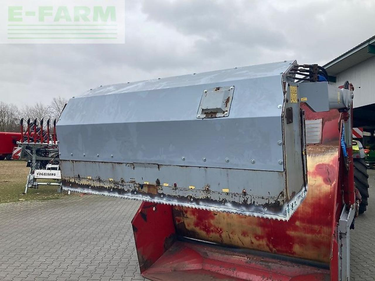 Karjatalouskone BVL - van Lengerich v- mix fill plus 13: kuva Karjatalouskone BVL - van Lengerich v- mix fill plus 13