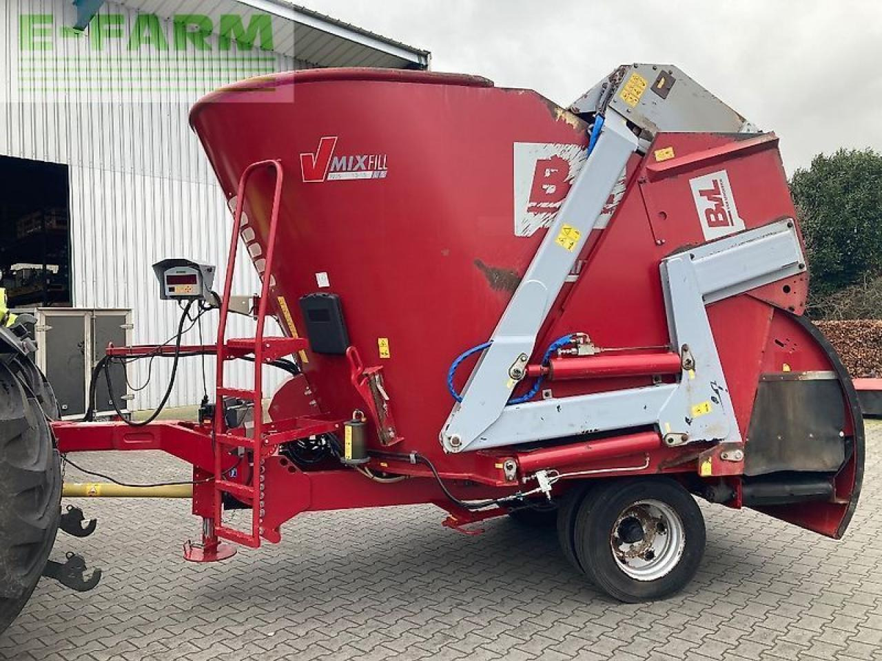 Karjatalouskone BVL - van Lengerich v- mix fill plus 13: kuva Karjatalouskone BVL - van Lengerich v- mix fill plus 13