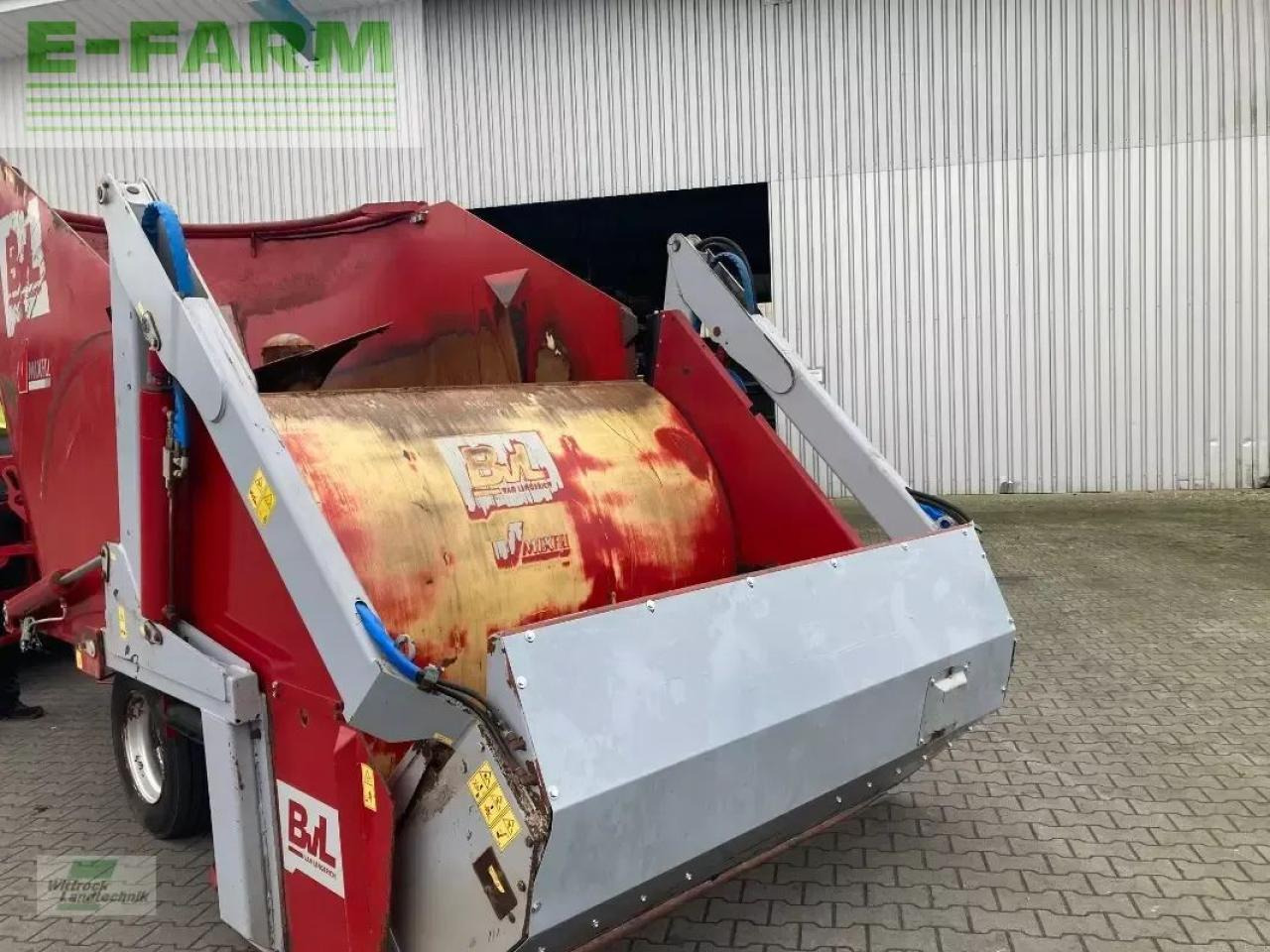 BVL - van Lengerich v- mix fill plus 13 - Karjatalouskone: kuva BVL - van Lengerich v- mix fill plus 13 - Karjatalouskone BVL - van Lengerich v- mix fill plus 13 - Karjatalouskone: kuva BVL - van Lengerich v- mix fill plus 13 - Karjatalouskone